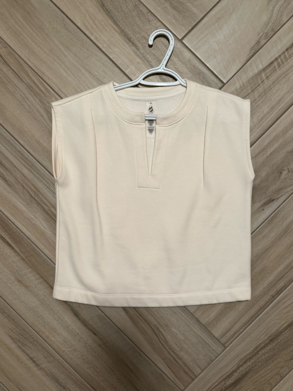 Lou and Grey by LOFT iSleeveless Cream Knit Tank Top- *NWOT*
